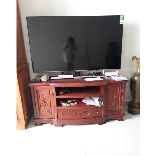Kệ TV - Tủ búp phê hiện đại ngang 1m27 gỗ hồng đào mẫu Mimosa