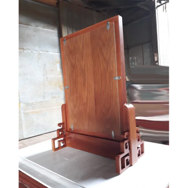 Khung hình thờ gỗ gõ đỏ