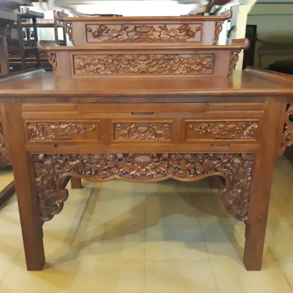 Bàn thờ gia tộc 3 tầng ngang 175 cm gỗ căm xe