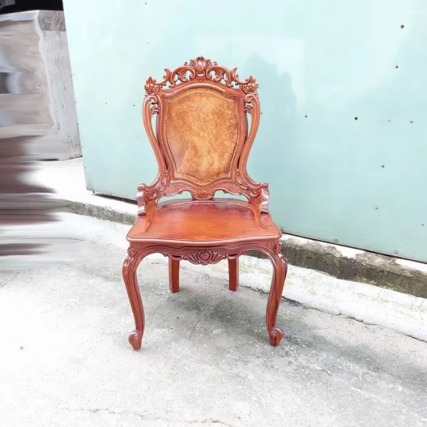 Ghế không tay cổ điển gỗ hương lưng nu nguyên tấm mẫu Alexander