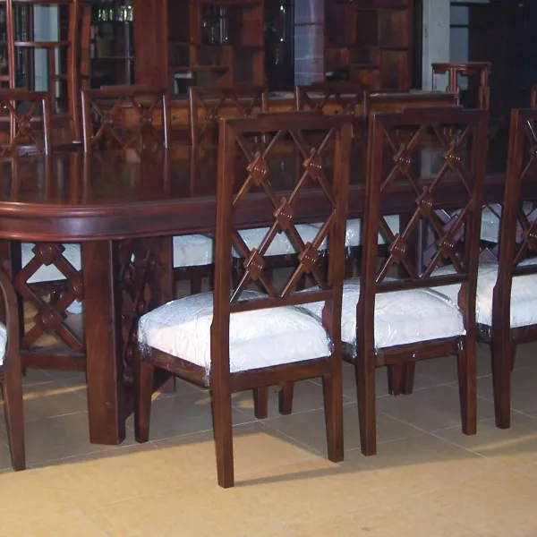 Ghế có tay bọc nệm phong cách hiện đại mẫu Crystal