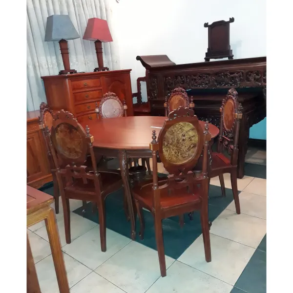 Bàn ovan cổ điển 6 ghế gỗ căm xe mẫu Ngọc Nữ 