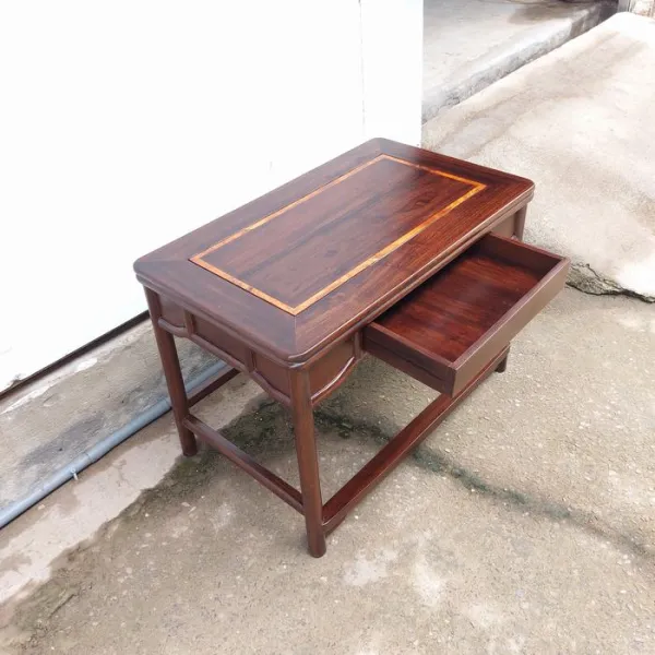 Salon Minh 5 món gỗ chiu liu (muồng đen, chiêu liêu) 