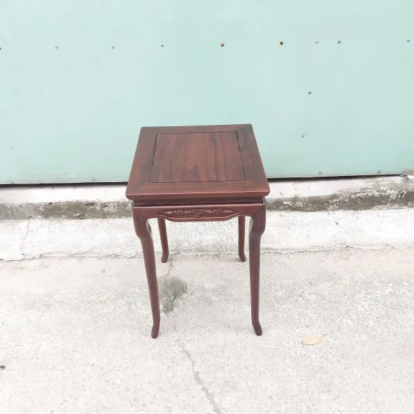 Đôn vuông - Bàn bên - Bàn trang trí - Bàn trà phong cách Á Đông  ngang 415 x 375 x cao 610 mm gỗ chiu liu mẫu Mai Ngọc