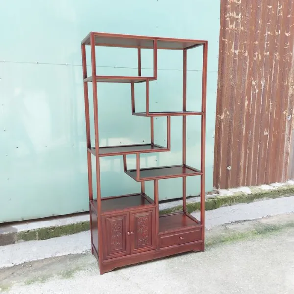 Kệ trang trí - Kệ trưng bày - Kệ sách phong cách Á Đông ngang 78 cm gỗ căm xe mẫu Ziczac cửa chạm