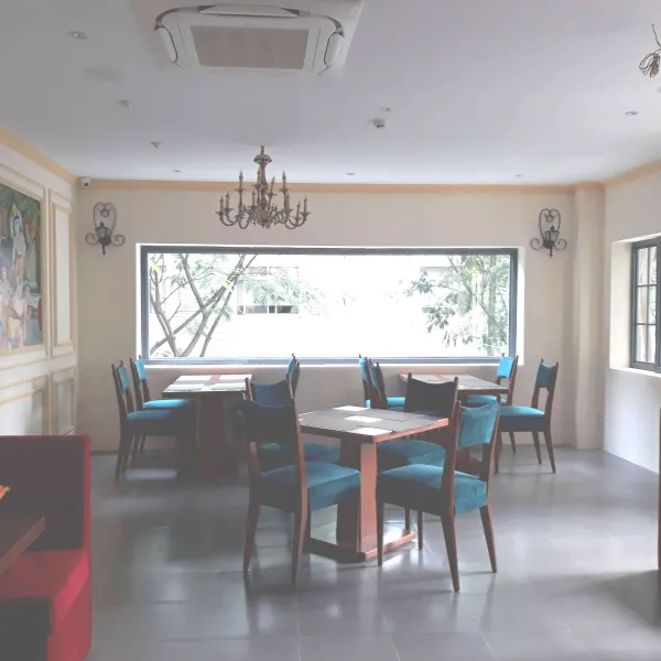 Ghế không tay hiện đại gỗ gõ đỏ bọc nệm mẫu Zara 