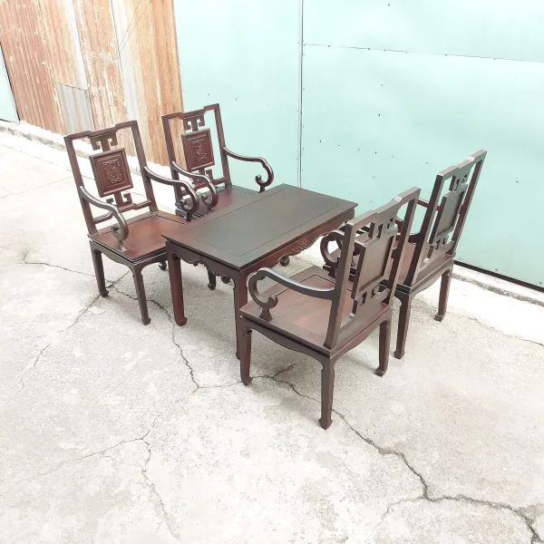 Bộ bàn phong cách Á Đông 4 ghế gỗ chiu liu (muồng đen, chiêu liêu) mẫu Triện Vuông