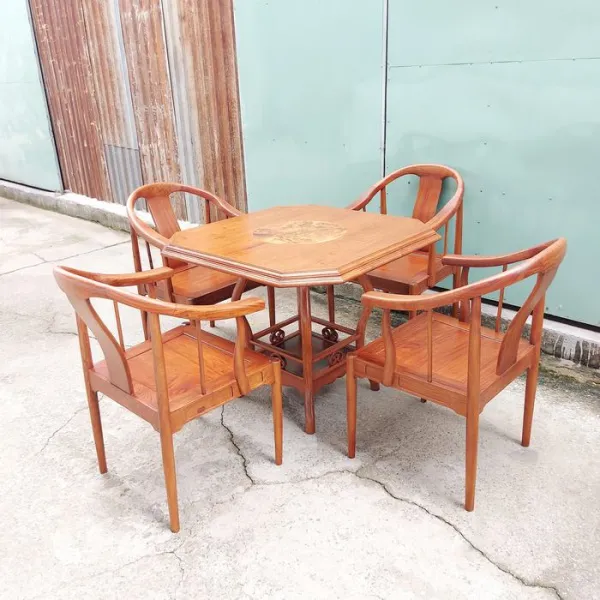 Bộ bàn bát giác hiện đại 4 ghế gỗ hương
